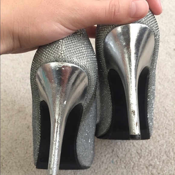 Sparkly heels 👠 - Picture 3 of 5